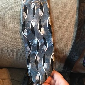 Gray Pattered Tie